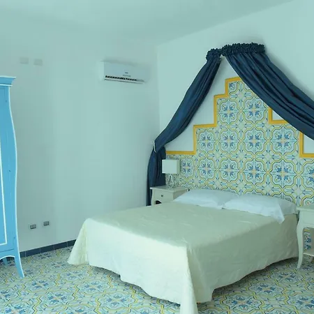 & Relax Masseria Celidonia Farm stay