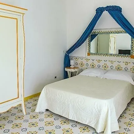 & Relax Masseria Celidonia Farm stay *